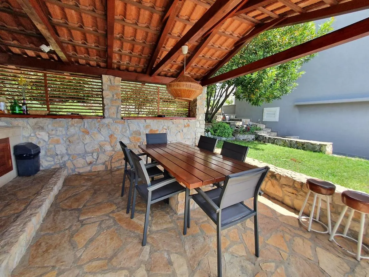 Beach Apartment More Seget Vranjica